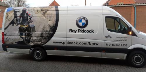 Pidcock-bmw-side2